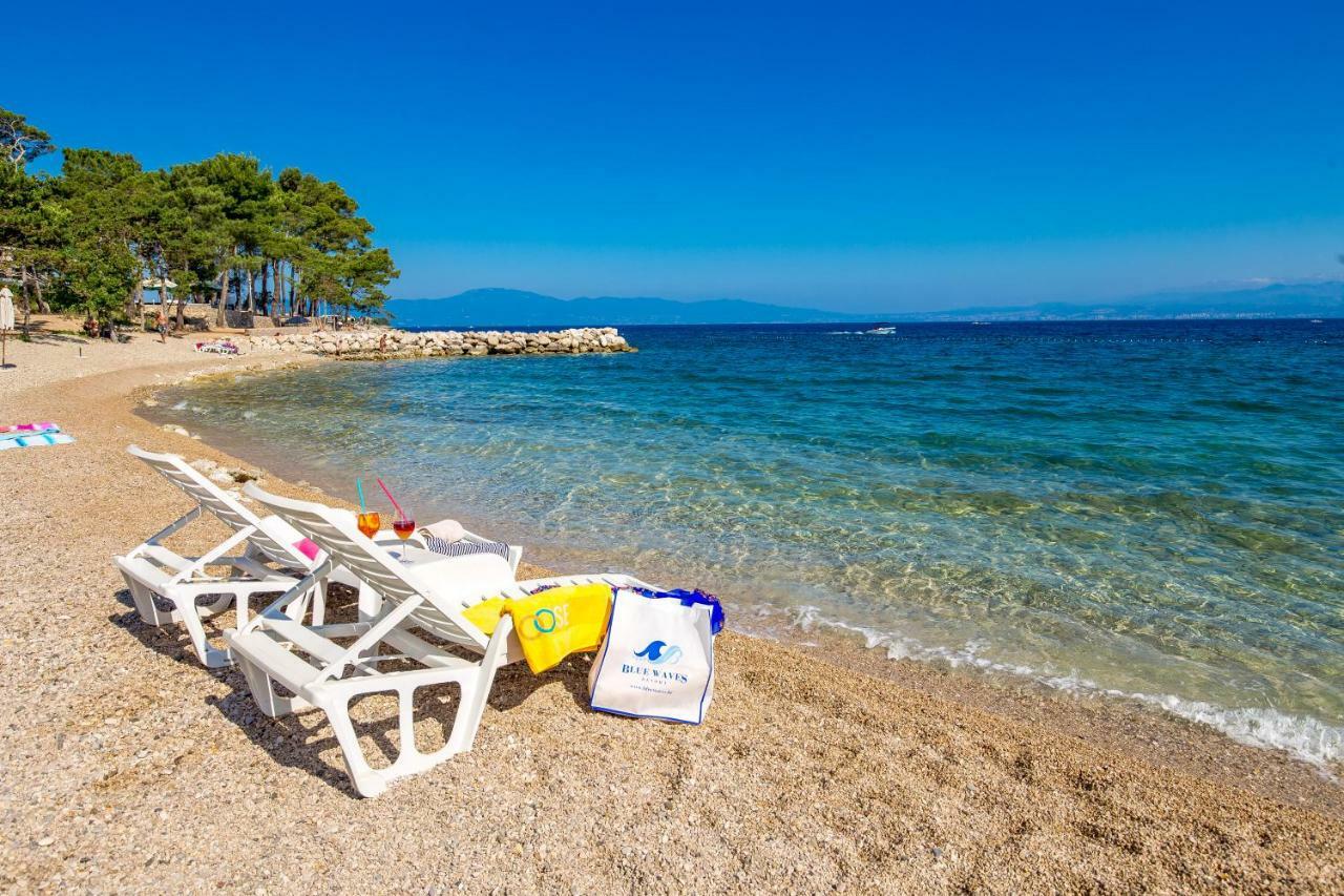 Blue Waves Resort Malinska Exterior foto